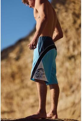 O'Neill s Superfreak Re-Issue Y2K 22"" Board Shorts in Aquarius, Size 31, Elastane/Polyester"