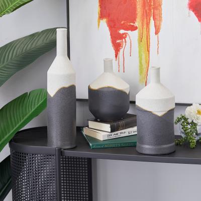 CosmoLiving by Cosmopolitan Black Ceramic Decorative Vase (Set of 3)