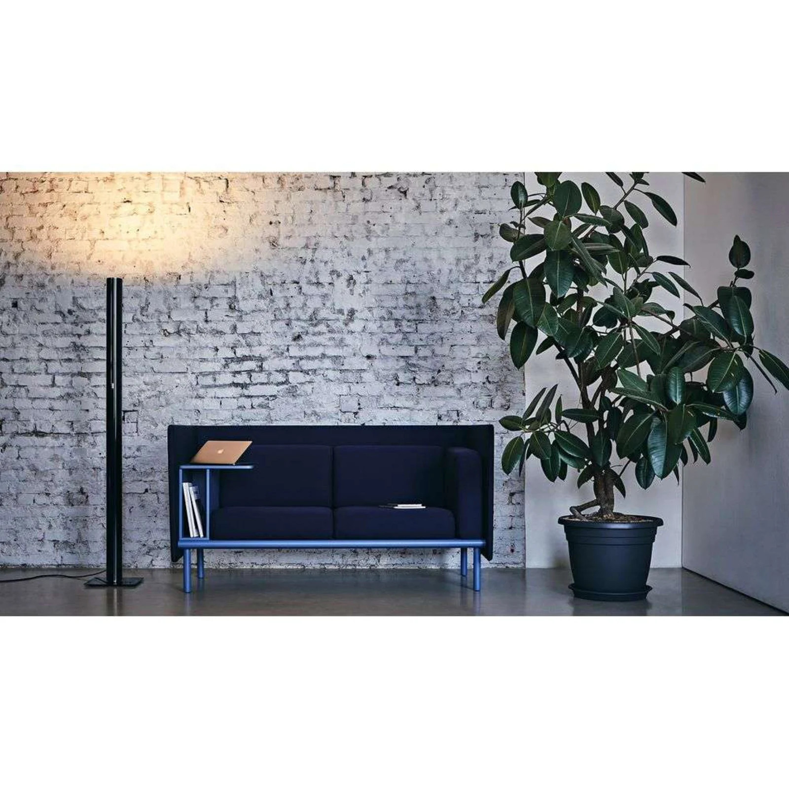 Artemide Ilio Vloerlamp - Matt Black - Aluminium - LED - Up-light
