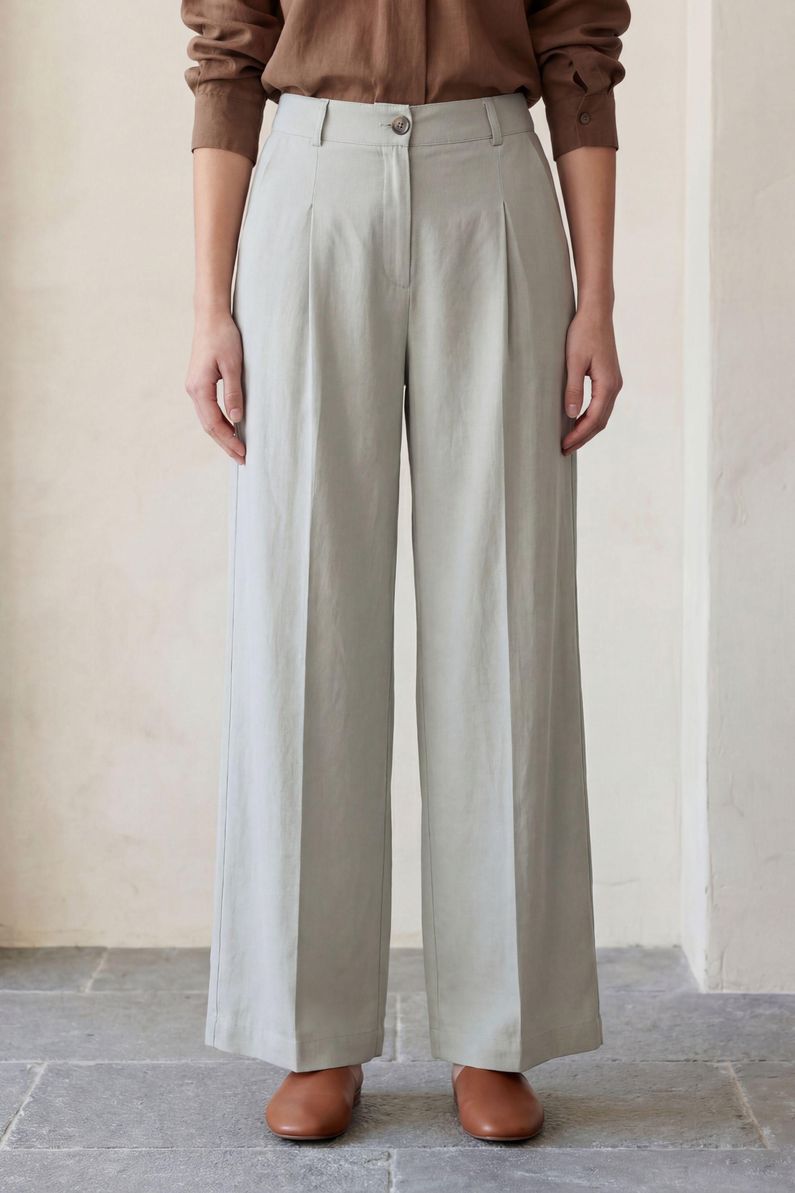 Bequeme Faltenstrahl-Hose