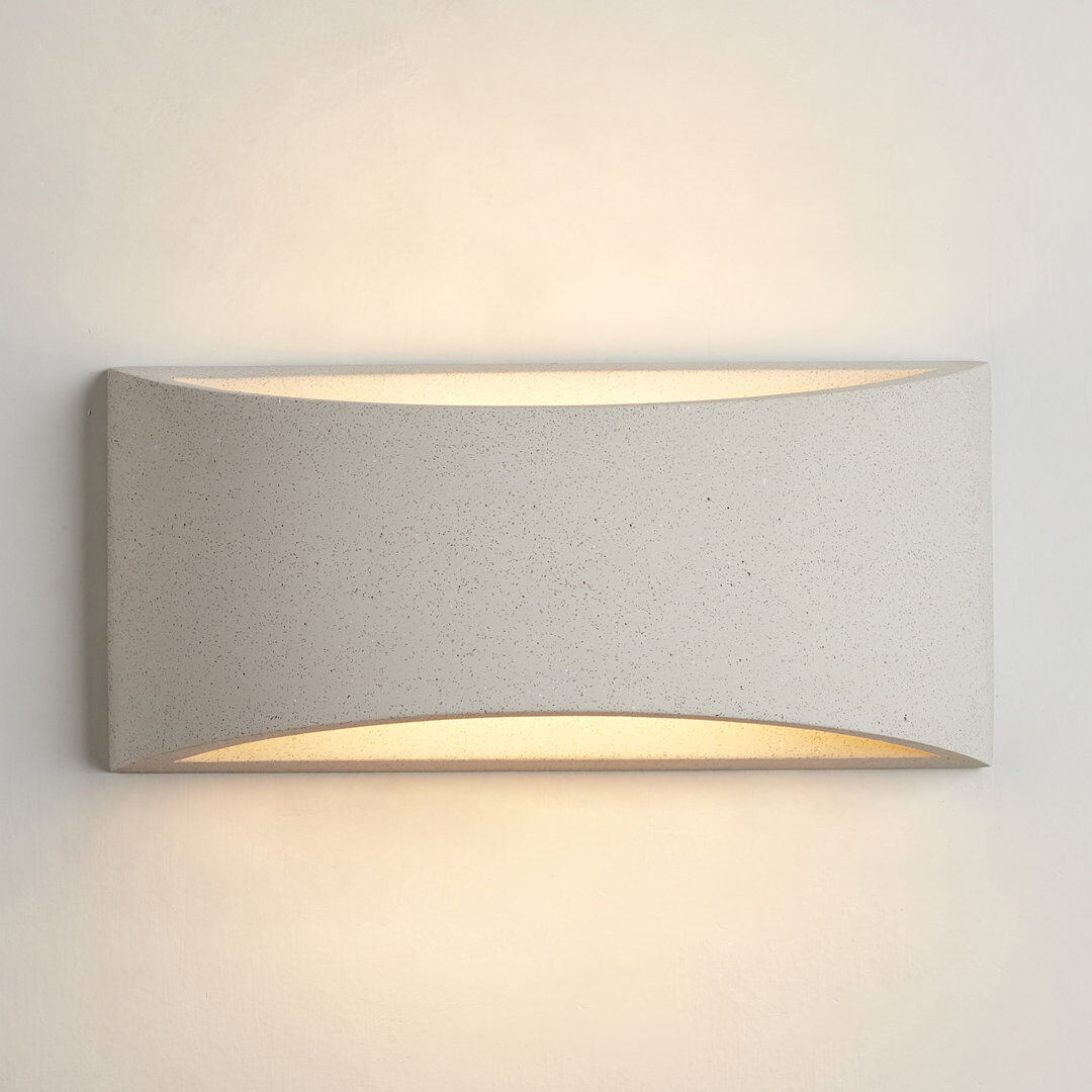 Metro Abbaigh Ceramic Flush Mounted Sconce White Concrete;Weißer Beton 14cm H x 30cm W x 10cm D