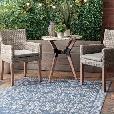 Nuloom Indoor/Outdoor Tribal Inspired Floral Diamonds Area Rug