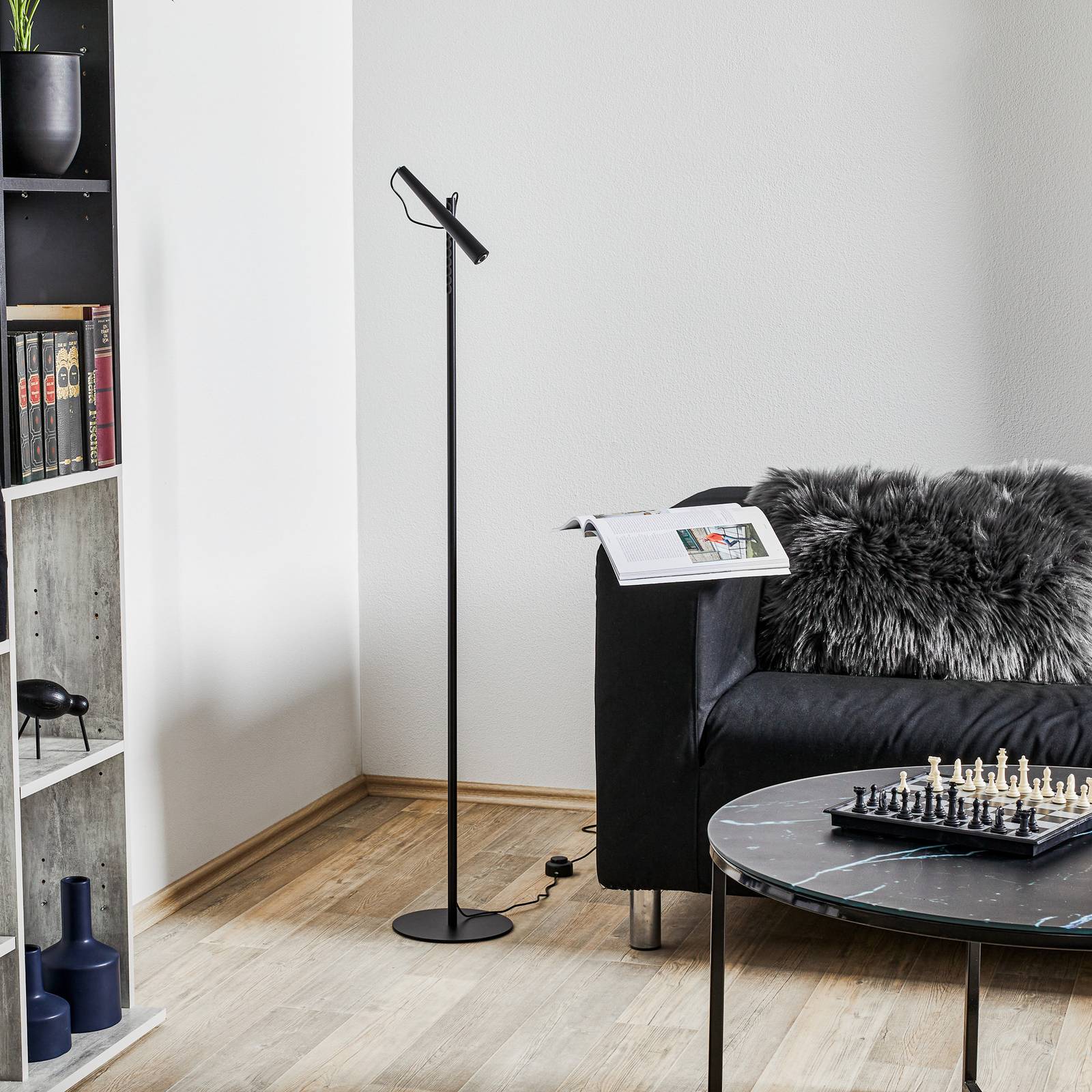 Foscarini Designer Stehlampe Magneto, schwarz, für Wohn- / Esszimmer, Metall, Design, Stehlampe