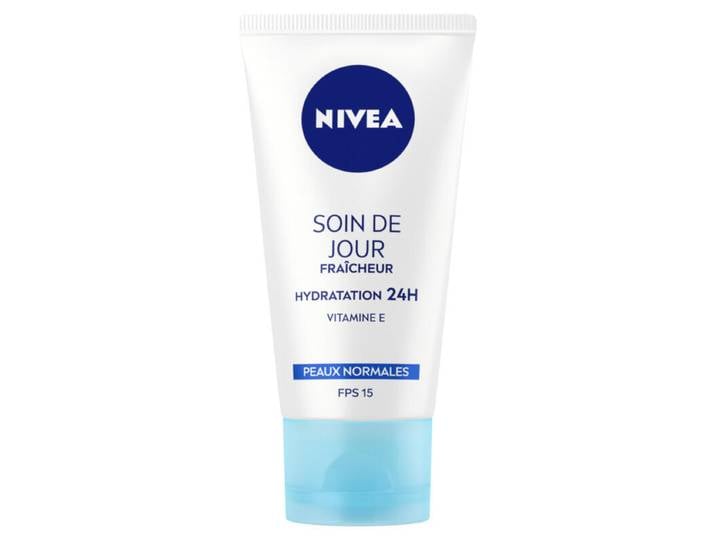 NIVEA Essentiels Soin Jour 24H Hydratant FPS 15 Peaux Sèches 50 ml