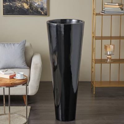 ARCILLA ELEMENTAL Black Fiberglass Minimalistic Floor Decorative Vase