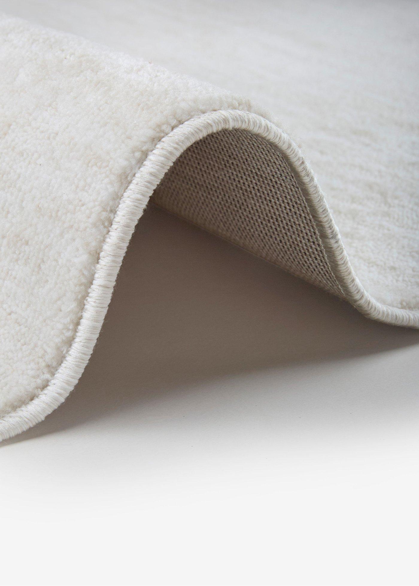 bonprix Teppich mit weicher Oberfläche und Fransen, beige, Gr.160x240 cm, Dezente Musterung in wohnlichen Farben