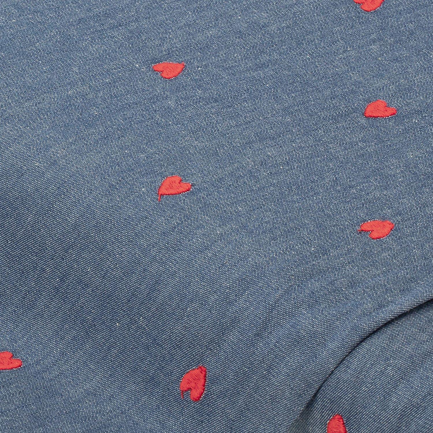 Leichter Jeansstoff (Hemdenjeans) „Herzen“, bestickt, jeans/rot