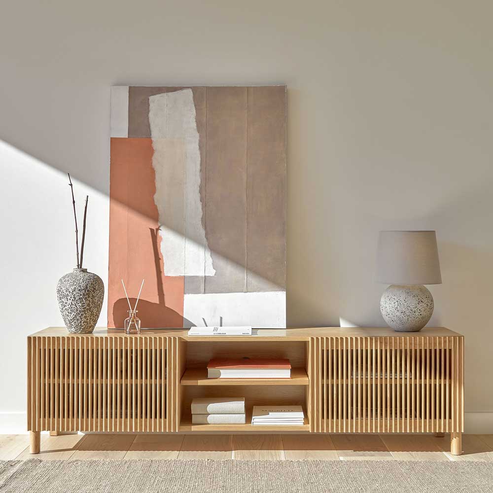 Pharao24.de Skandi Fernsehunterschrank in Eichefarben 180 cm breit