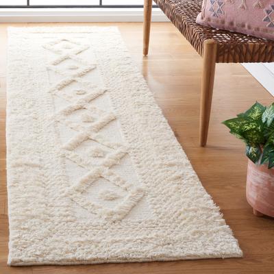 SAFAVIEH Hand-knotted Kenya Fenke Southwestern Tribal Wool Rug