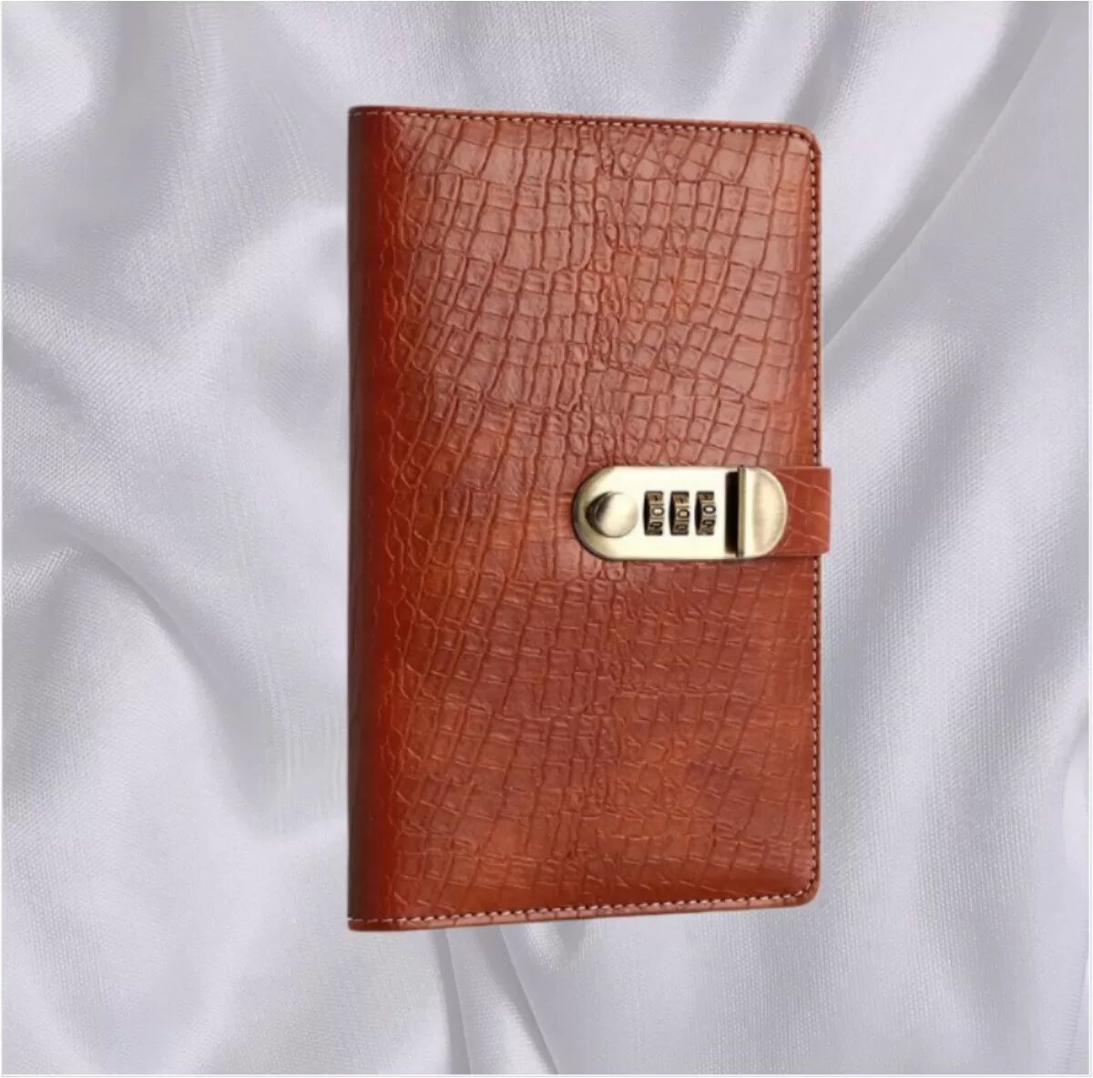 INF Combination Lock Checkbook & Deposit Slip Organizer – PU Leather Passbook Holder with Transparent Sleeves Kaffee