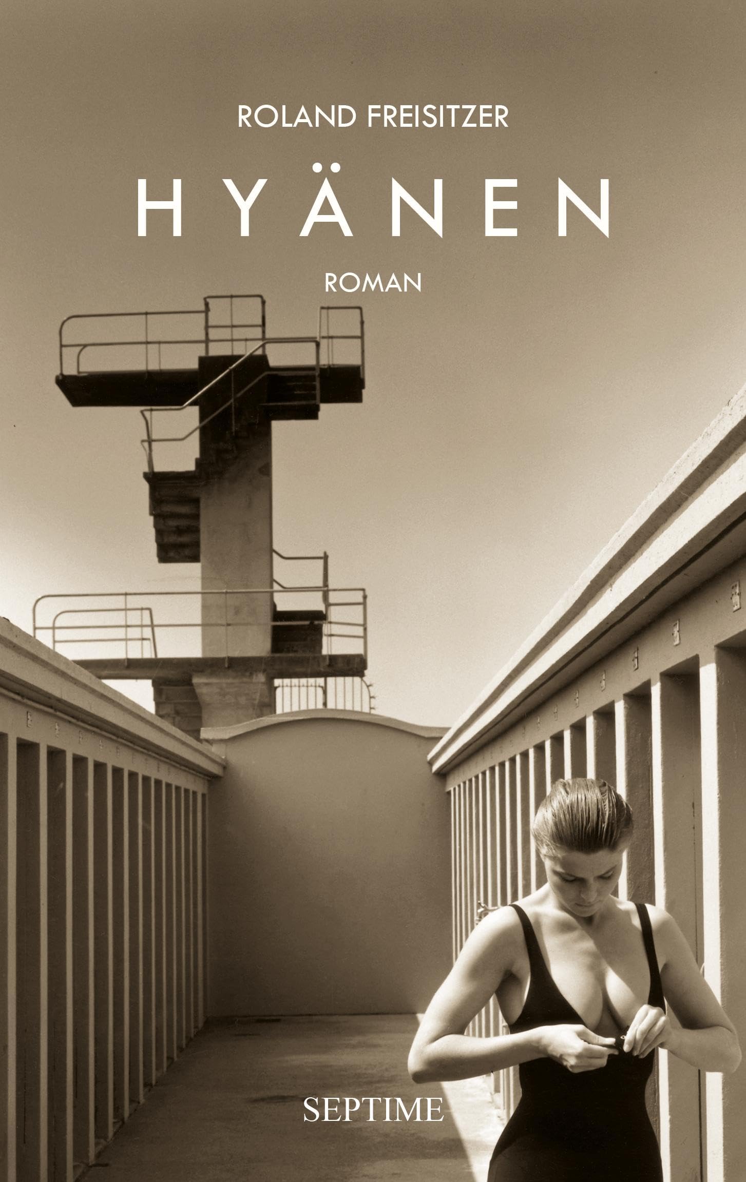 Hyänen: Roman - Preis vom 09.10.2026 07:28:09 h