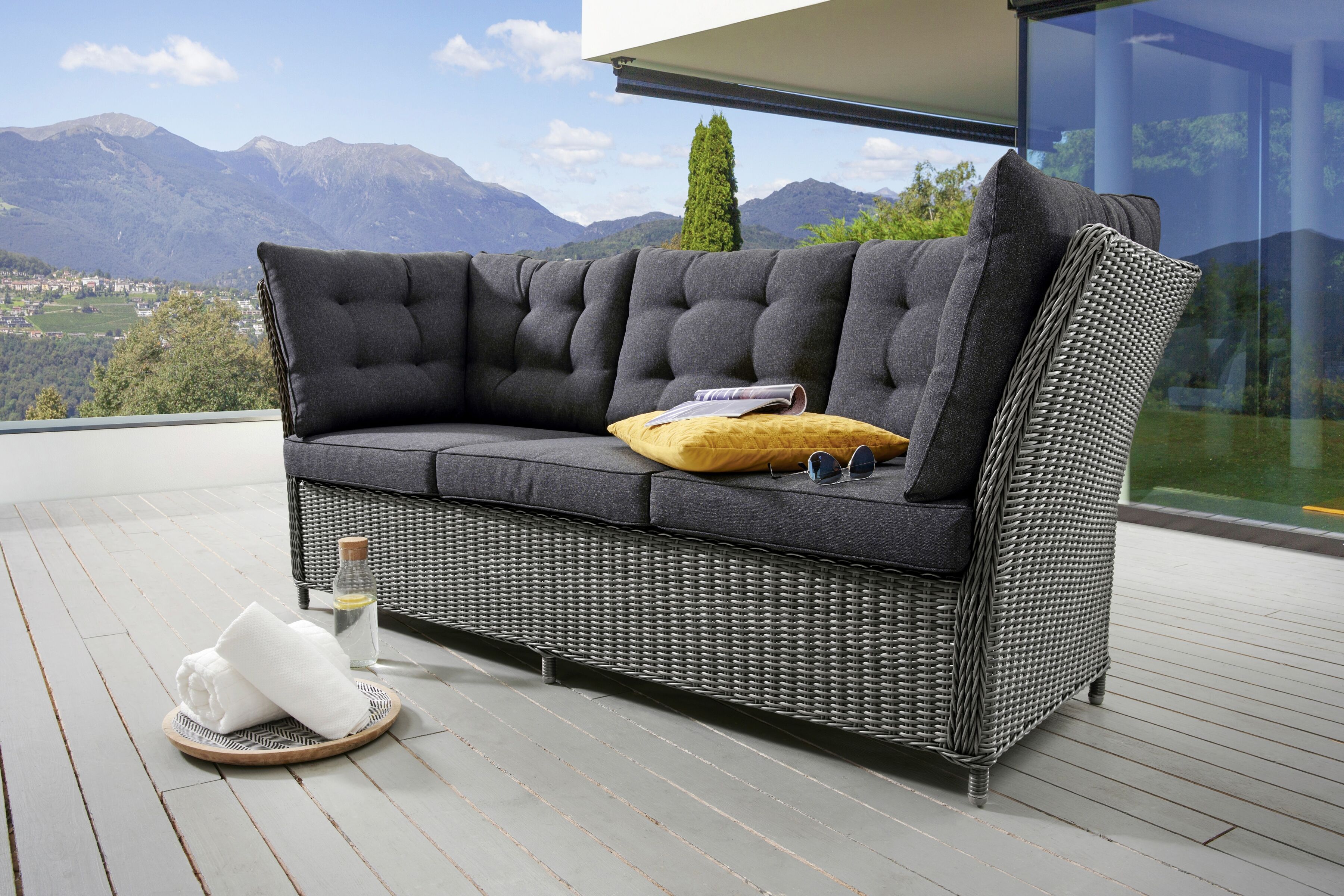 Loungesofa DESTINY "PALMA", grau (vintage grau), B:210cm H:83cm T:78cm, Obermaterial: 100% Polyester. Füllung: 100% Polyurethan. Innenseite: 100% Polyester, Sofas, Loungesofa, Aluminium, Polyrattan, 3er Bank, inkl. Auflagen