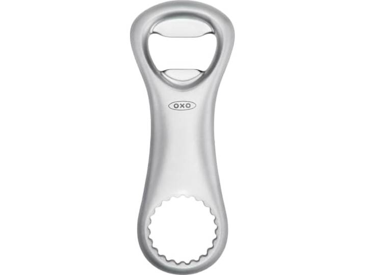 OXO Steel Flaschenöffner aus Stahldruckguss Starke, haltbare Druckgusskonstruktion, Matt verchromte Oberfläche für ein tischfreundliches Aussehen