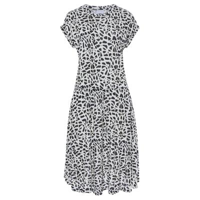 Jerseykleid LASCANA "mit Animalprint", Damen, Gr. 36, N-Gr, Kurzarm, Jersey, beige (creme, schwarz bedruckt), Jersey, Obermaterial: 100% Viskose, bedruckt, figurumspielend ca. Mitte Oberschenkel, Rundhals, Kleider Jerseykleid, kurzärmliges...