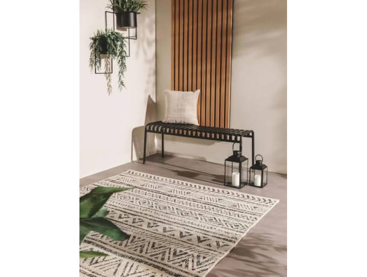 benuta Nest Teppich Cleo - Weiß/Schwarz 200x290 cm - Kunstfaser - Outdoor geeignet - Rechteckig & im Style: Zickzack, Boho-Style - Pflegeleicht für Wohnzimmer Schlafzimmer
