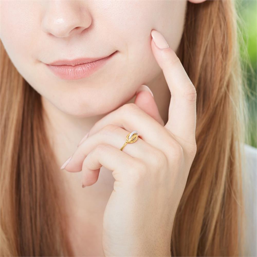 Unique Ring aus 585er Gold tricolor mit Brillanten tricolor
