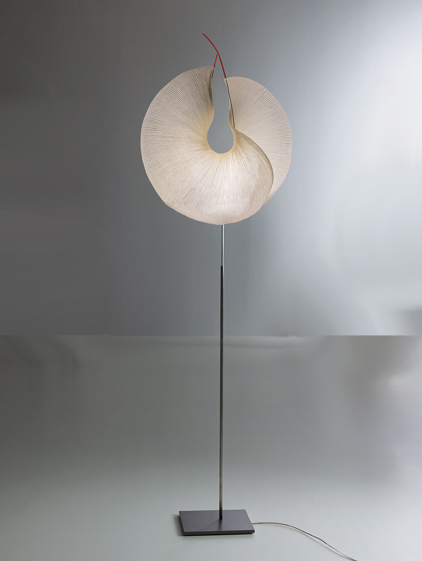 Ingo Maurer LED-Stehleuchte YORUBA ROSE MaMo Nouchies 2922500 4251545418195