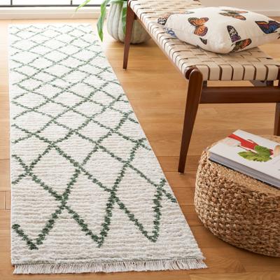 SAFAVIEH Augustine Eriko Boho Trellis Fringe Rug