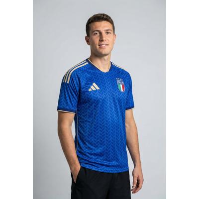 Fußballtrikot ADIDAS PERFORMANCE "ITALIEN 26 HEIMTRIKOT", Herren, Gr. S, bold blau, Obermaterial: 100% Polyester, normal, Rundhals, Trikots Fußballtrikot, für Jugendliche, mit Climacool Technologie, atmungsaktiv