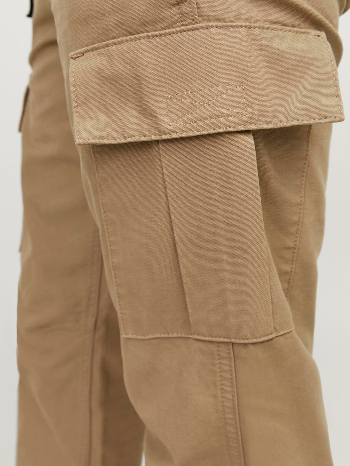 Cargohose JACK & JONES "JPSTKANE BARKLEY CARGO PANT NOOS", Herren, Gr. 28, Länge 30, braun (e. wood), Web, Obermaterial: 100% Baumwolle, unifarben, relaxed fit knöchellang, Hosen Cargohose