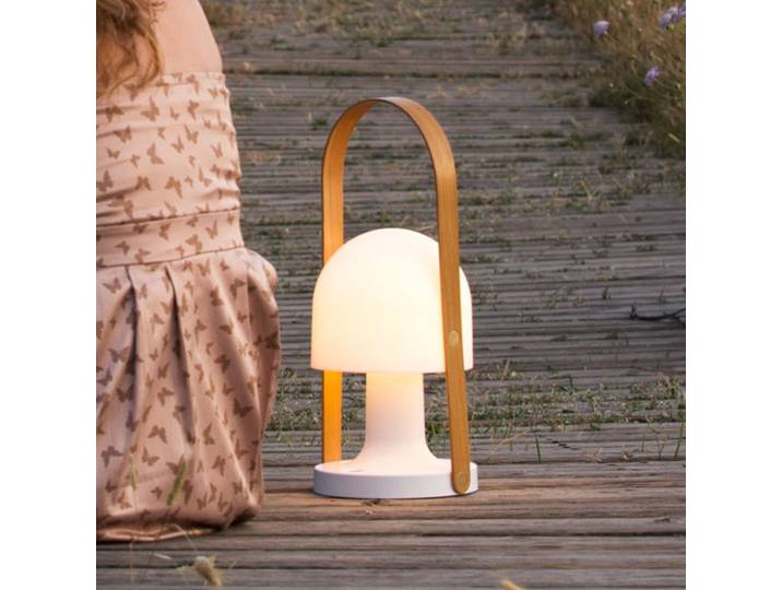 FollowMe Plus Tischleuchte - Marset - Wohnzimmer - Design - Holz - Mit Schirm