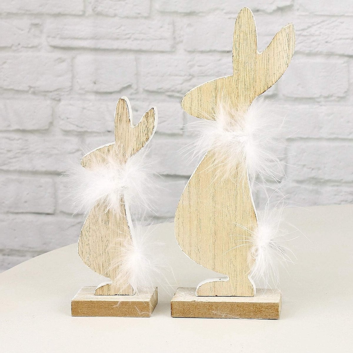 Decoratieve Paashazen voor op tafel