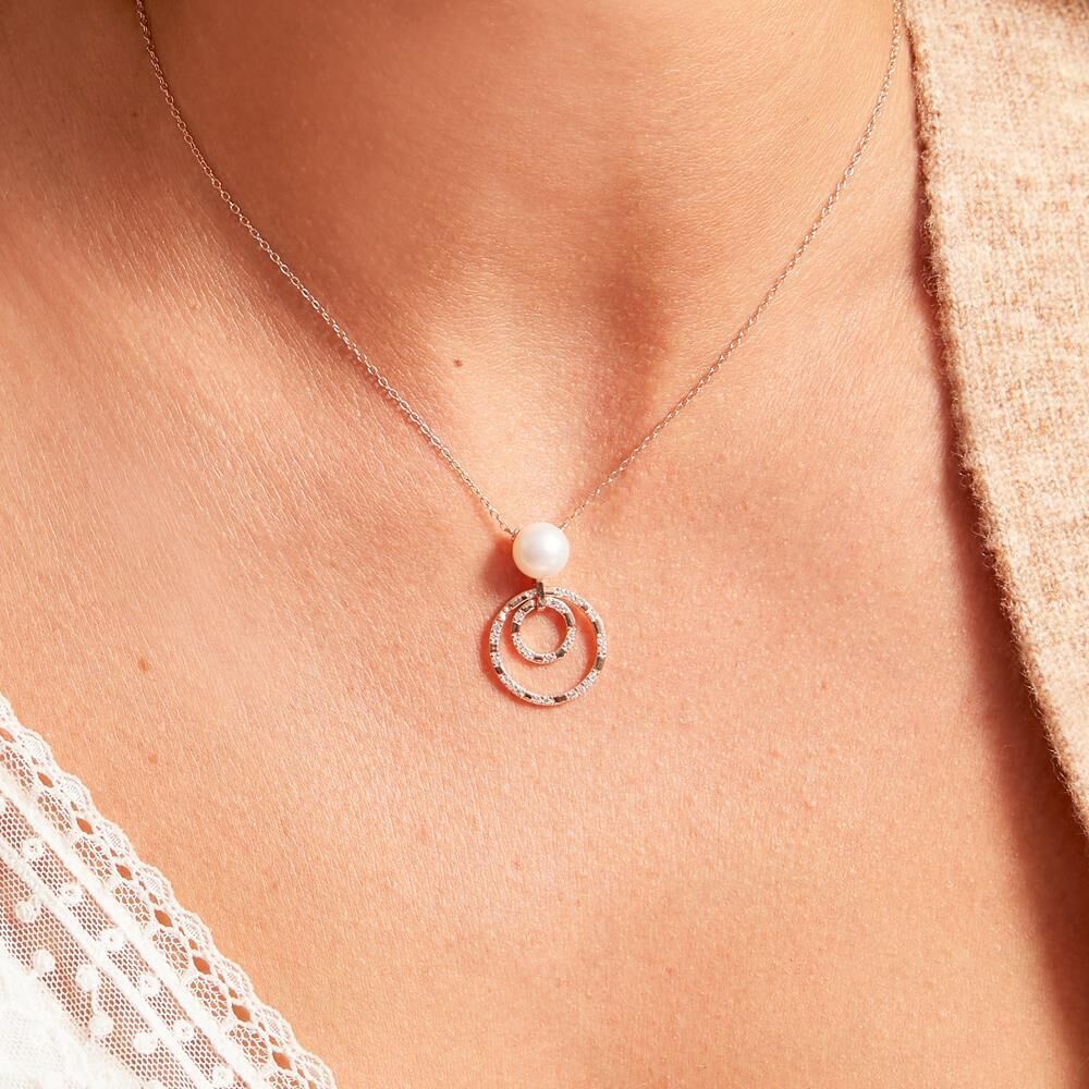 Unique 925er Silberkette mit Kreisanhänger und Perle in Rosé rosé