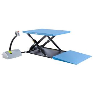 HanseLifter Hubtisch HTF-G, mit Rampe, elektrisch, 1450 x 1140mm, Hubhöhe 840mm, Tragkraft 1000kg