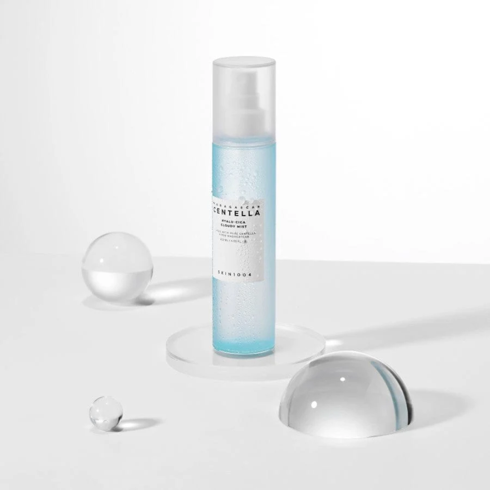 SKIN1004 Madagascar Centella Hyalu-Cica Cloudy Face Mist 120mL