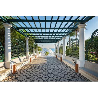 Fototapete PAPERMOON "PERGOLA-RHODOS BLUMEN SEE MEER TERRASSE PALMEN DÜNEN", bunt, B:5m L:2,8m, Vlies, Tapeten