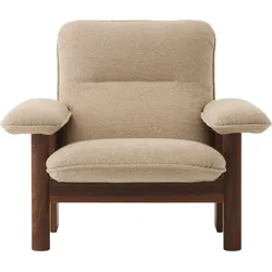 Brasilia Bouclé Sessel beige auf dunklen Eichenbeinen