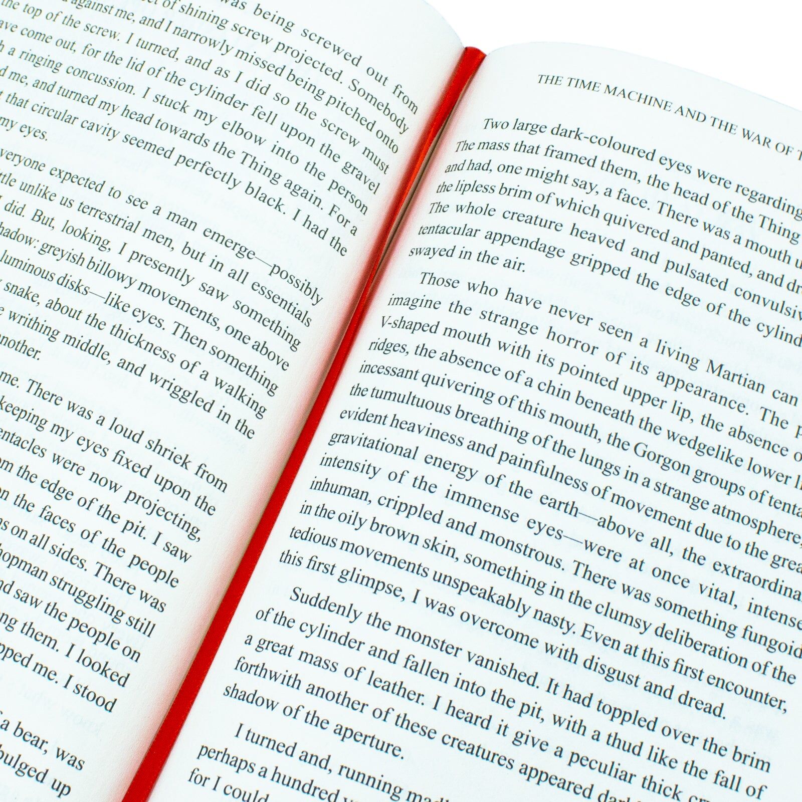 Wilco International LLP The Time Machine & The War of The Worlds by H. G. Wells (Deluxe Hardback Sprayed Edge Edition)