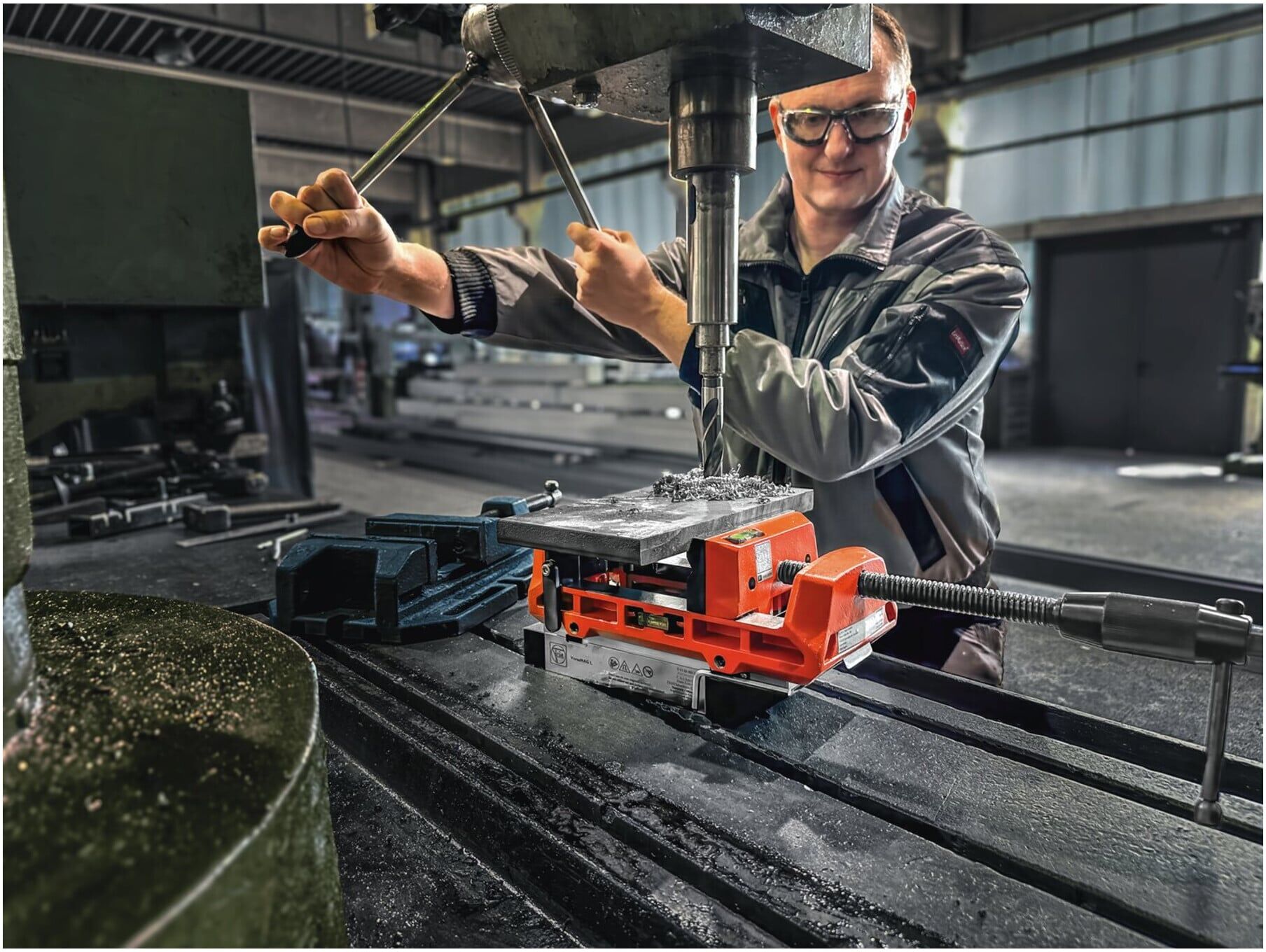 FEIN Magnetschraubstock VersaMAG VISE 160 L 160mm Spannweite 150mm Backenbreite (99100001357)