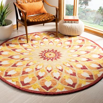 SAFAVIEH Handmade Novelty Elizabeta Wool Rug