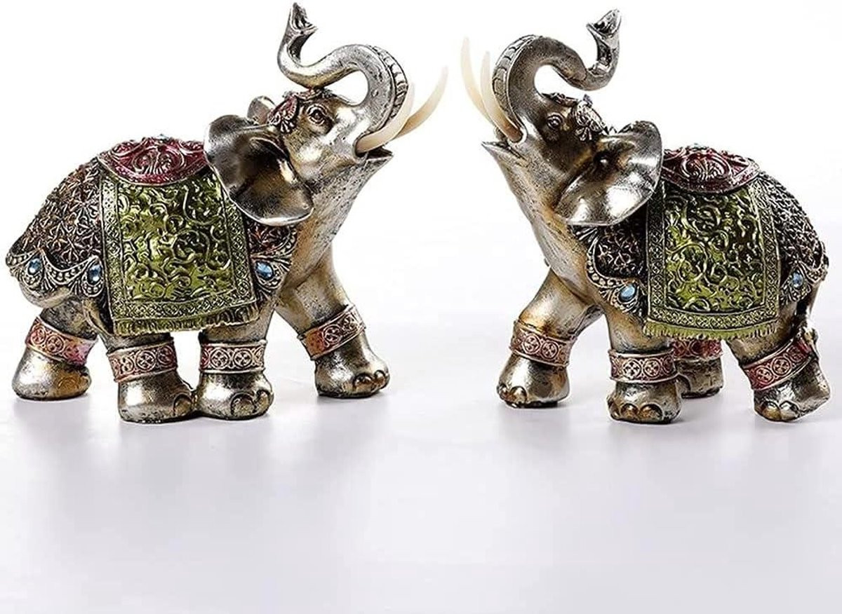 Creatief kunstbeeldje olifant met realistische kleurstructuur van hars voor desktop decoratie