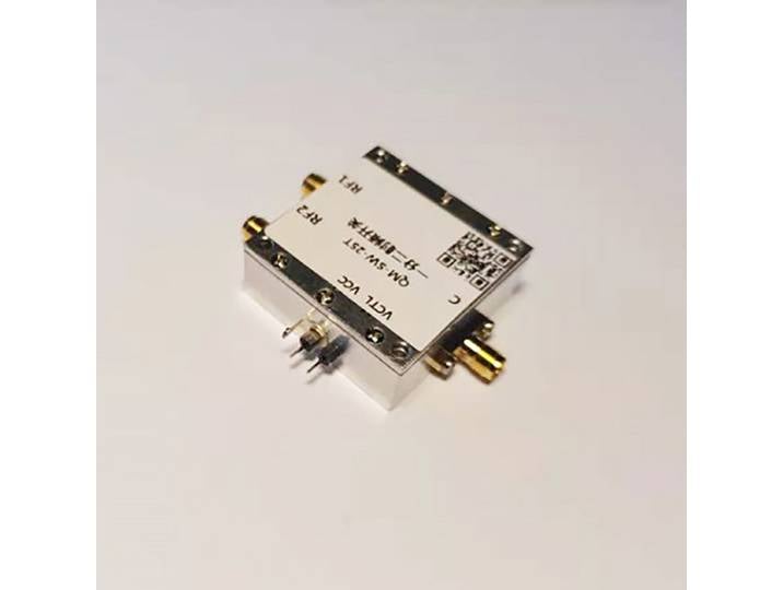Commutateur RF 0.1-6GHz SPDT, commutateur de routage un à deux, commutateur électronique à micro-ondes à haute isolation, module RF