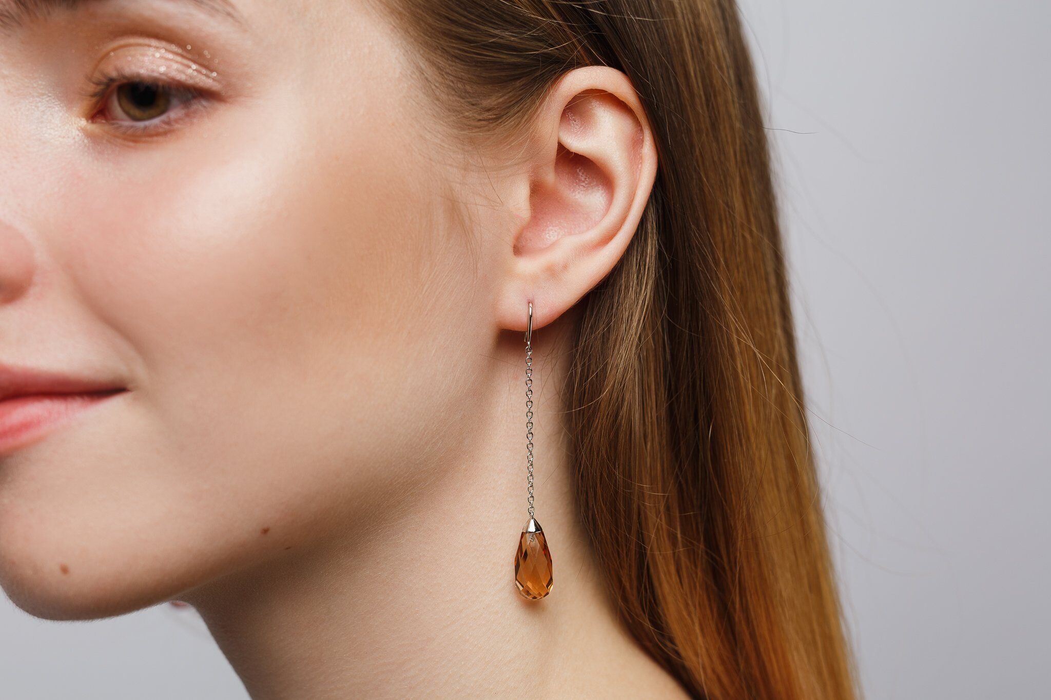NEORE Myla Nude Earrings