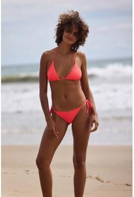 O'Neill s Saltwater Solids Maracas Medium Bikini Bottoms in Fiery Coral, Size XL, Elastane/Polyamide