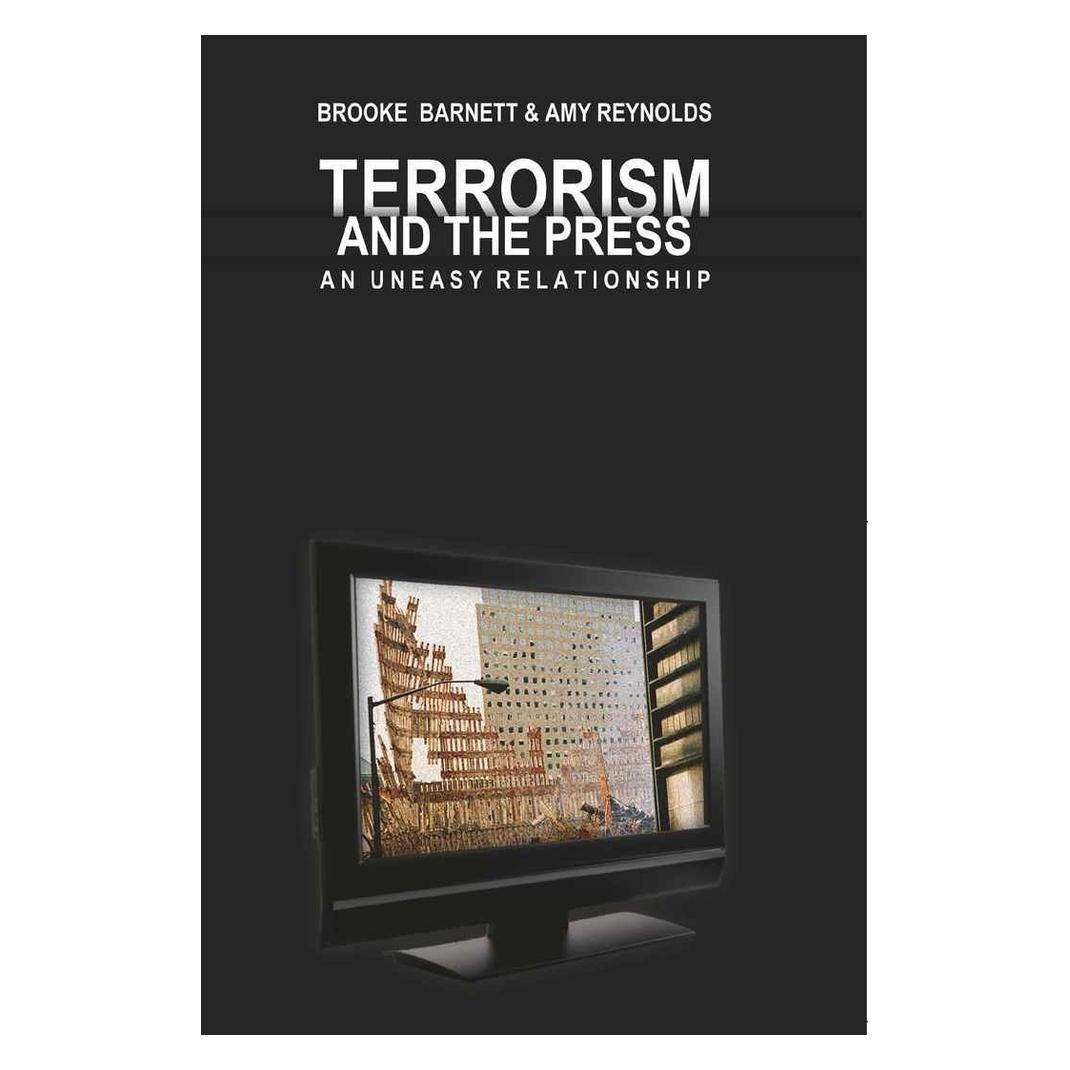 Peter Lang Terrorism and the Press (Englisch, Softcover, Amy Reynolds, Brooke Barnett) (56031868)