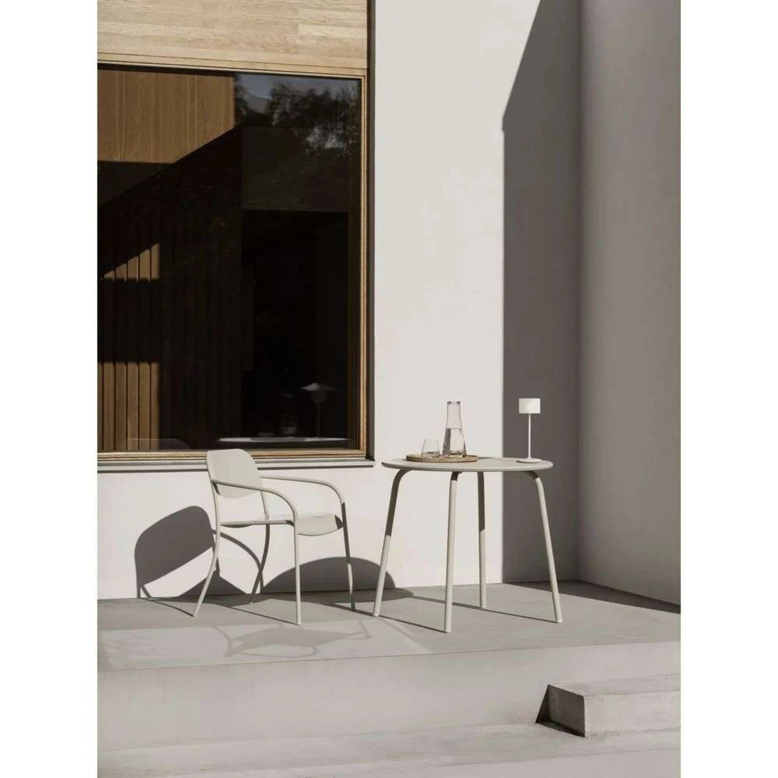 Blomus Farol Mini Draagbare Tafellamp - Wit - Aluminium - LED - Oplaadbaar