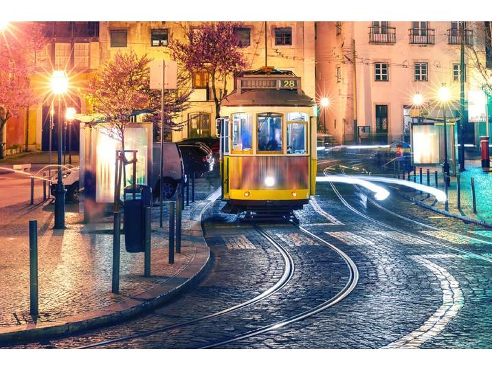 Fototapete PAPERMOON Strassenbahn , bunt, B:2,5m L:1,86m, Vlies, Tapeten, Fototapete