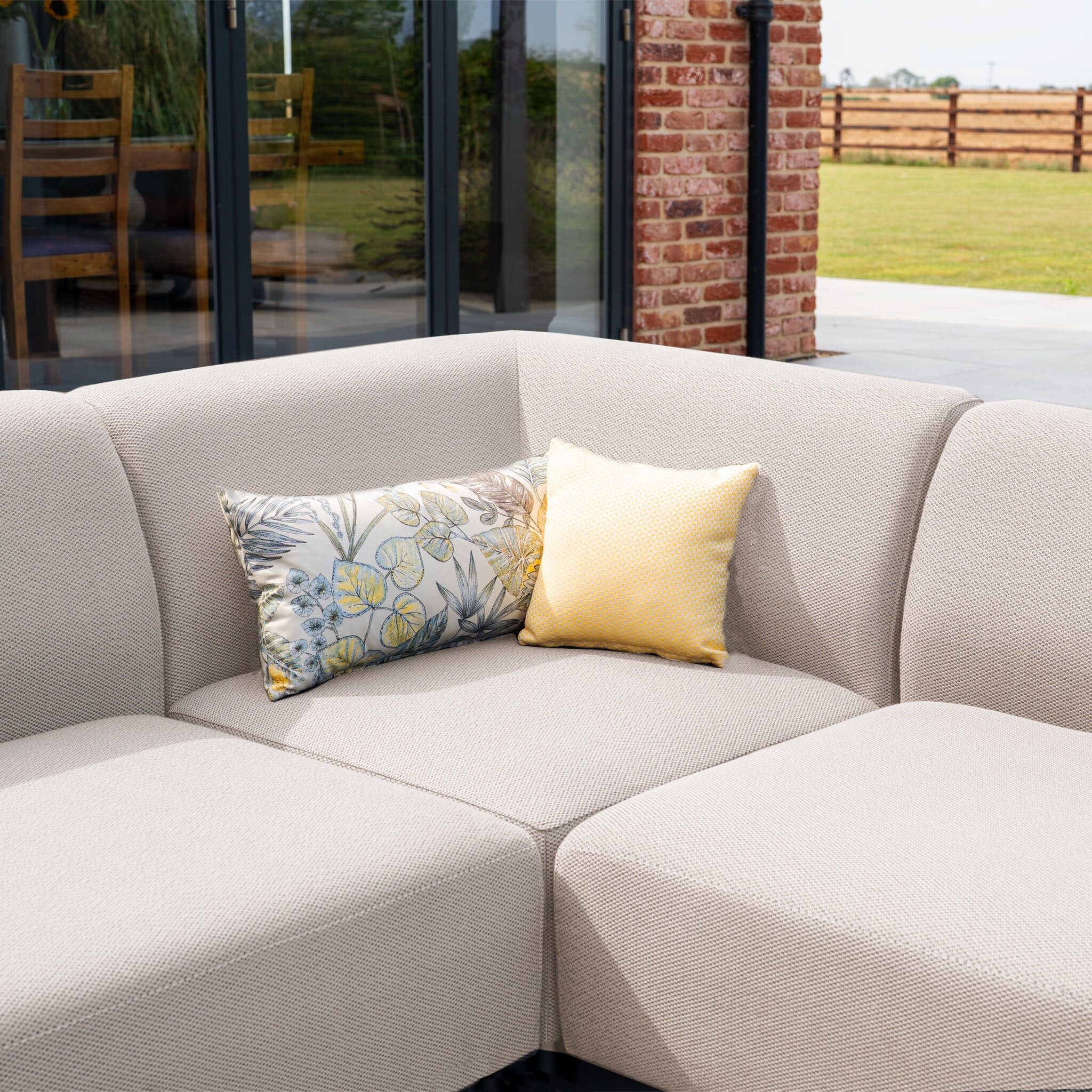 Harbour Lifestyle Luna Outdoor Fabric Large Corner Group Set with Coffee Table in Fawn