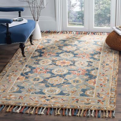 SAFAVIEH Handmade Aspen Libbie Boho Tassel Wool Rug