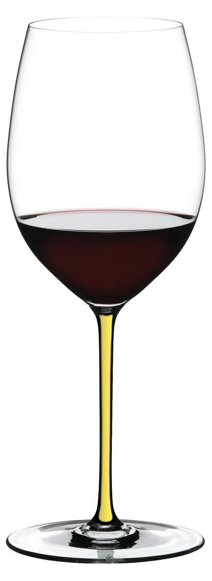 Handgemaakt elegant wijnglas in klassieke stijl