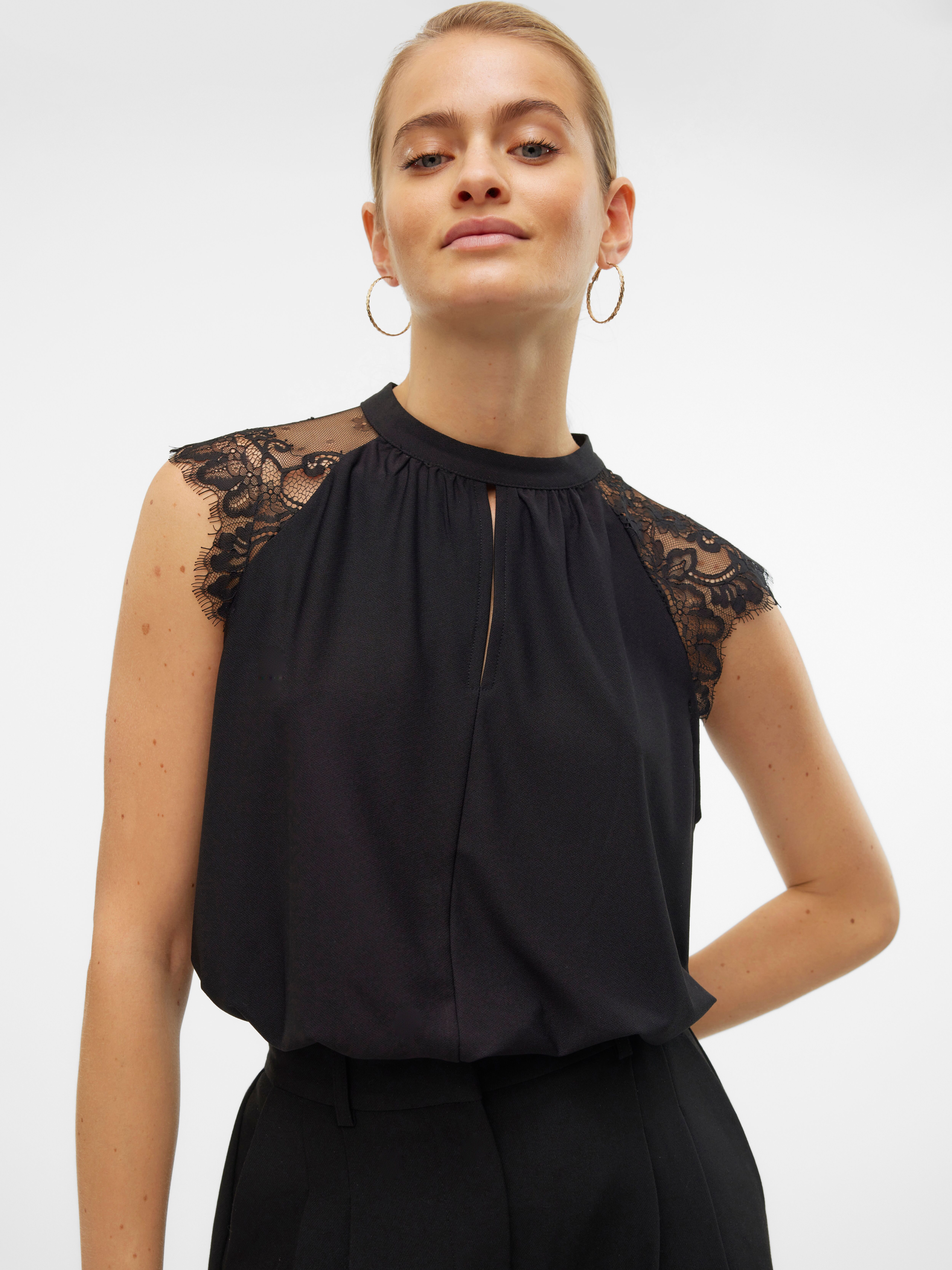 Spitzentop VERO MODA "VMMILLA SL LACE TEE", Damen, Gr. M, schwarz, Jersey, Obermaterial: 95% Polyester, 5% Elasthan, unifarben, normal, Rundhals, Tops Spitzentop, Materialmix, regular fit schwarz M