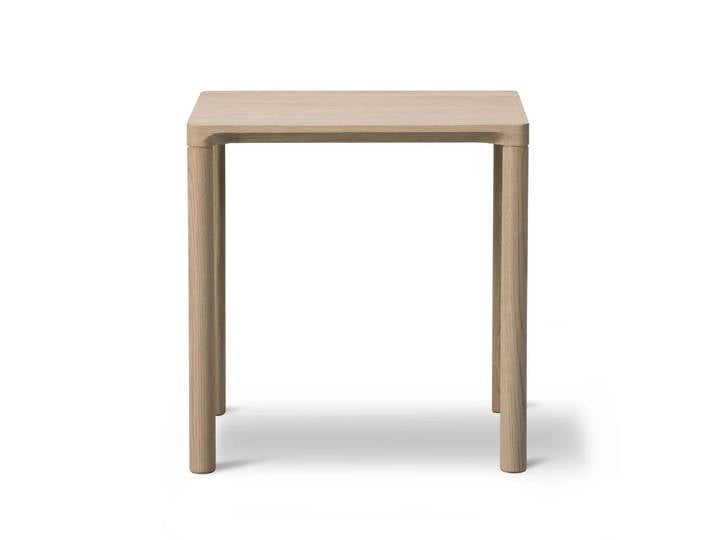 Fredericia Furniture Piloti 6705 Couchtisch Lackiertes Eichenholz-Höhe 35 cm