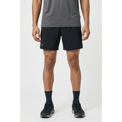 Shorts UNDER ARMOUR "UA LAUNCH 5'' SHORTS", Herren, Gr. 3XL, N-Gr, schwarz (schwarz 001), Obermaterial: 100% Polyester, Hosen Shorts, sportlicher Stil, für intensive Workouts und Fitnessaktivitäten