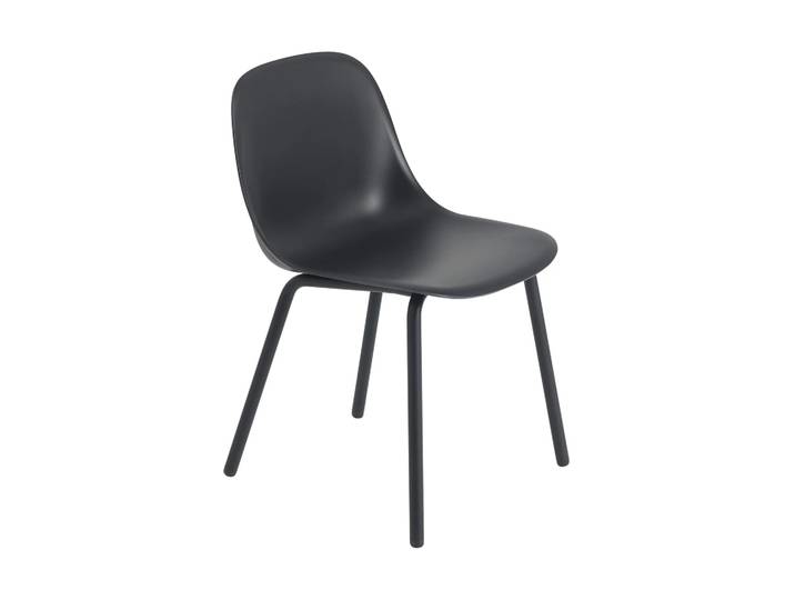 Muuto Fiber Outdoor side chair Stuhl mit Stahlbeinen Anthracite black