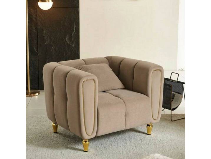 Fauteuil Madama Dmora en tissu or