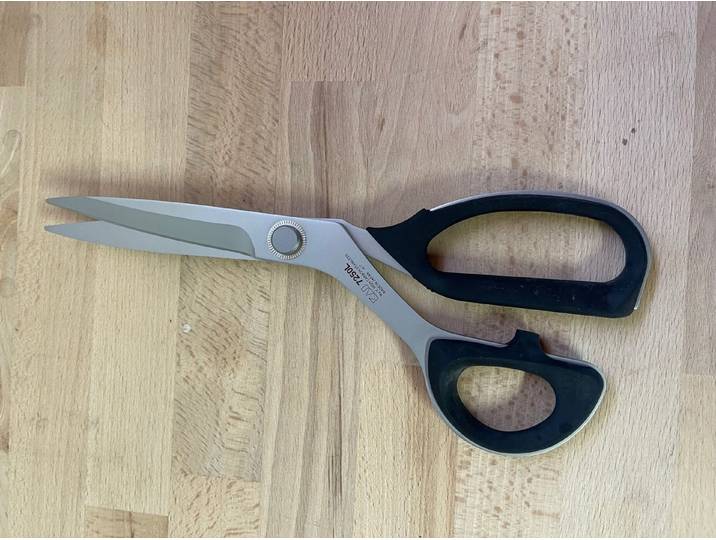 KAI Haushaltsschere Kai Profi Schere 7250L 10Zoll 250mm rostfreier Sonderstahl LINKS, (1-tlg)